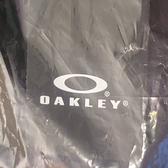 Oakley Men's Tnp DWR Insulated Jacket   Large - Picture 5 of 6